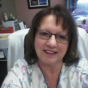 Meet your Posher, Danita