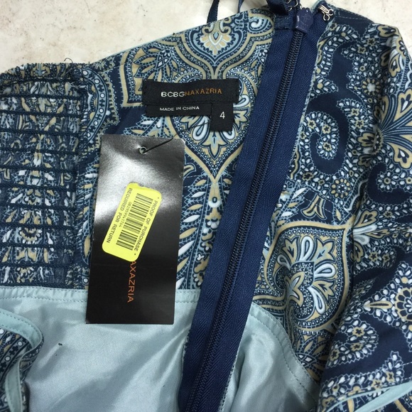 BCBG Maxazria halter sundress - NWT- size 4 - Picture 6 of 6