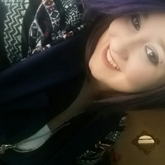 Meet your Posher, Kimber - Picture 1 of 1