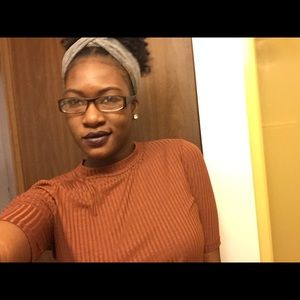Meet your Posher, Lexi