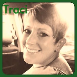 Meet your Posher, Traci