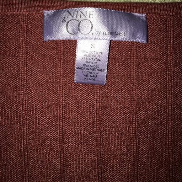 Sweater - Picture 2 of 2