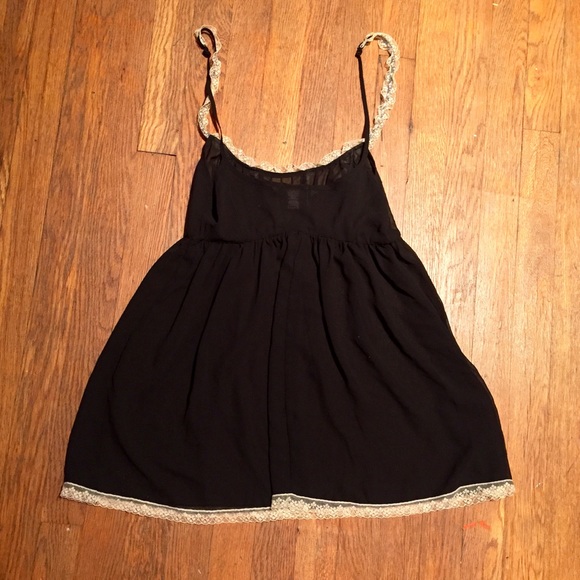 ❌SOLD❌NWOT Black/Cream Lacey Babydoll - Picture 3 of 4