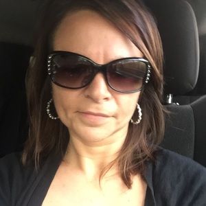 Meet your Posher, Shawna
