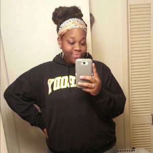 Meet your Posher, Kendra