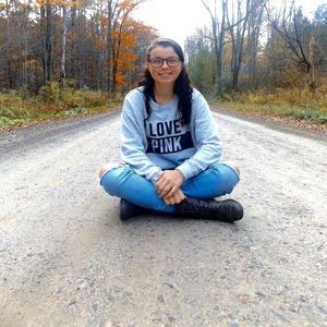 Meet your Posher, Haley