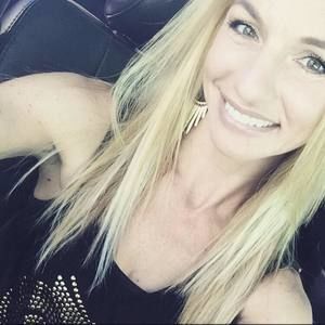 Meet your Posher, Pamela