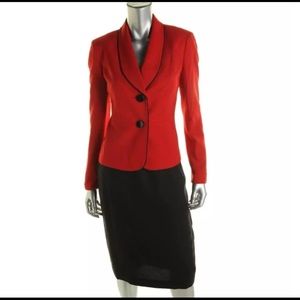 NWT LE SUIT Knee-Length Skirt Suit