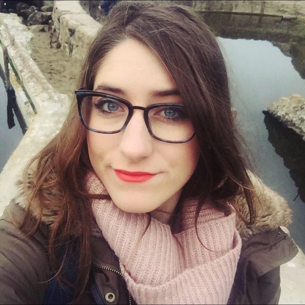 Meet your Posher, Jessica