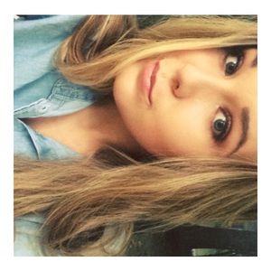 Meet your Posher, Marisa