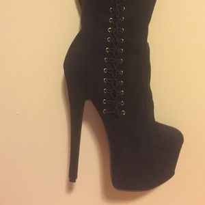 Bebe Boots