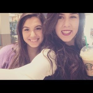 Meet your Posher, Danielle