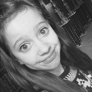 Meet your Posher, Haley