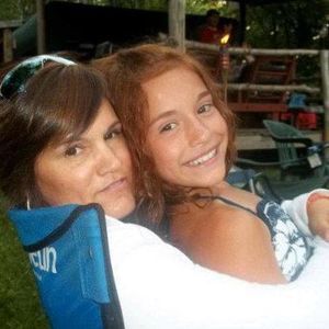 Meet your Posher, Debi