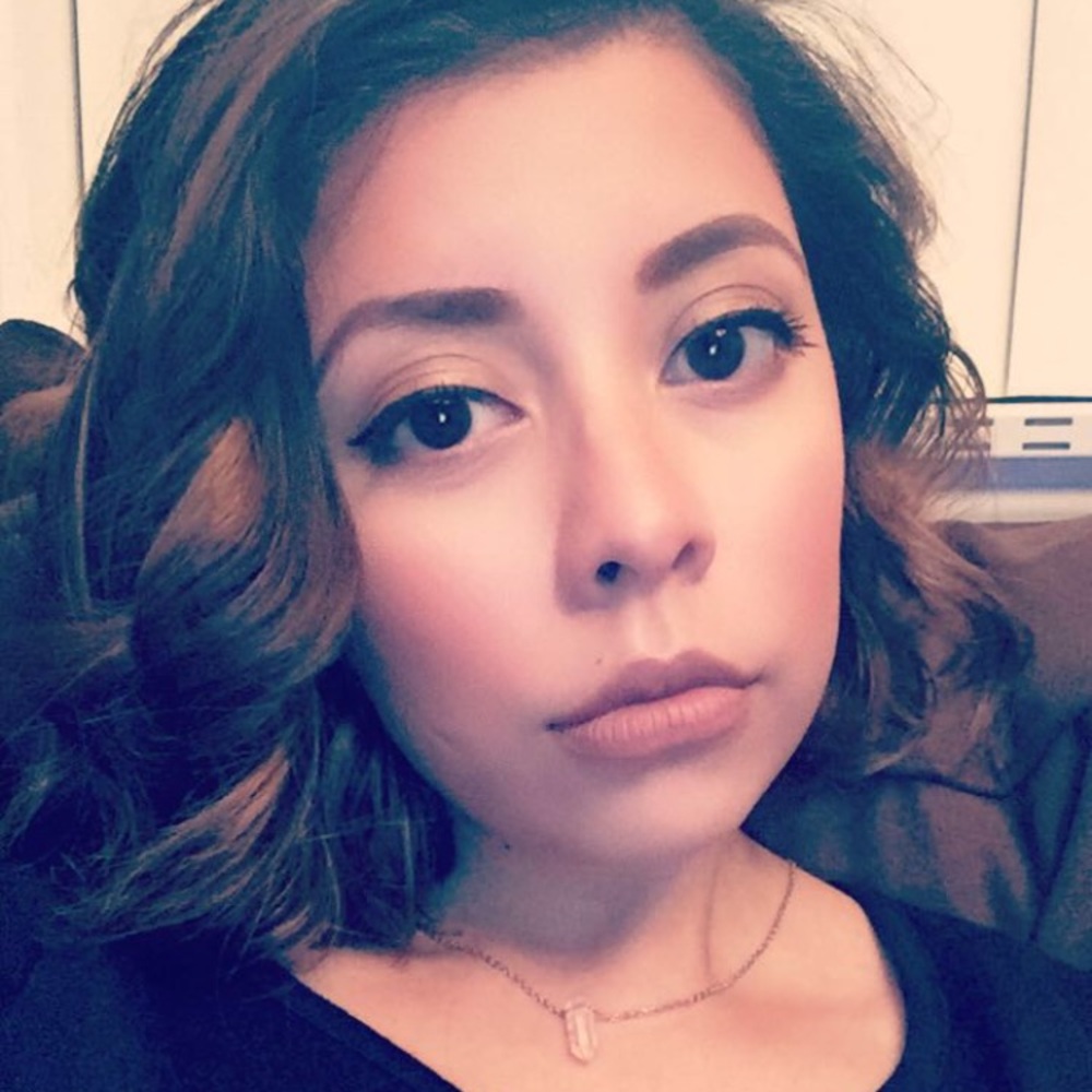 Meet your Posher, Viviana