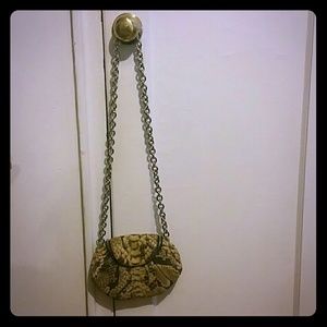 Cross body Henri Bendel