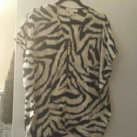 Michael Kors top