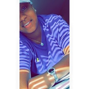 Meet your Posher, Erica
