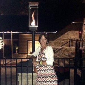 Meet your Posher, Diana