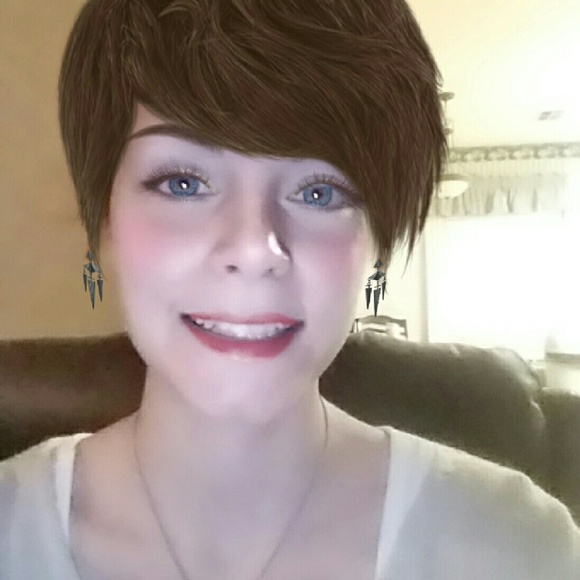 Meet your Posher, Shannon - Picture 1 of 1