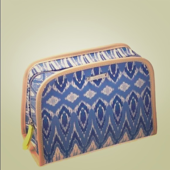 Stella & Dot Beauty Bag Indigo Ikat - Sample Sale