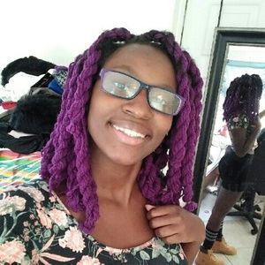 Meet your Posher, Amber-leigh