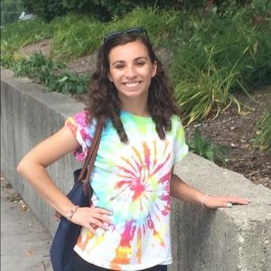 Meet your Posher, Chrissy