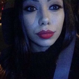 Meet your Posher, Valerie