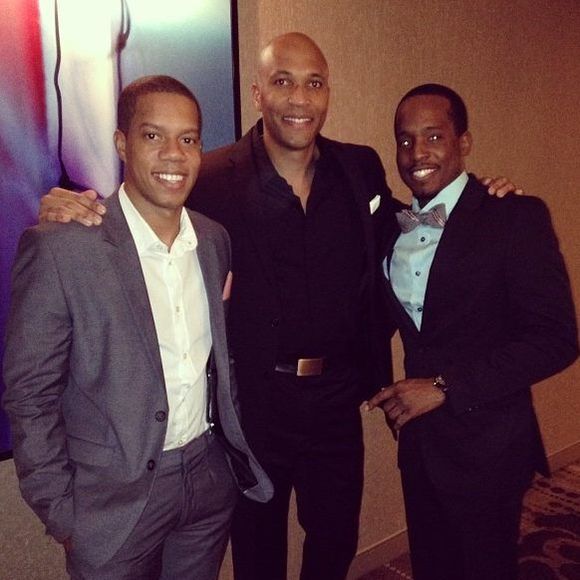 Meet your Posher, Aris