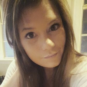 Meet your Posher, Krystal