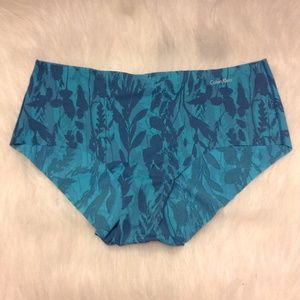 NWT Calvin Klein Blue Hipster Panties