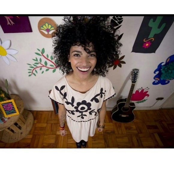 Simple Flower Dress - Picture 2 of 2