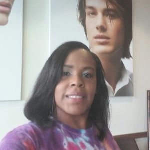 Meet your Posher, Lorena