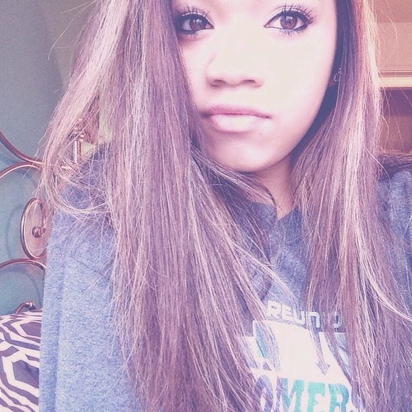 Meet your Posher, Lina - Picture 1 of 1