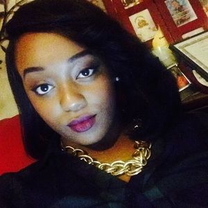 Meet your Posher, Tiara