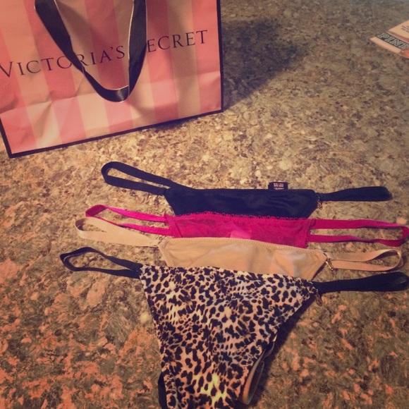 VS thong panty bundle!! 😘😘