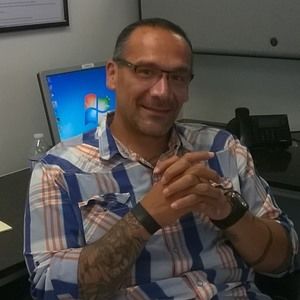 Meet your Posher, Dell