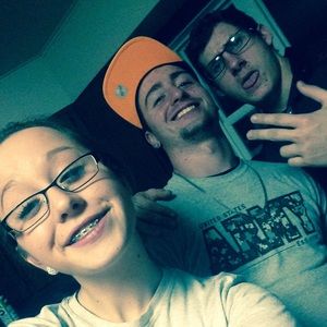 Meet your Posher, Taylor