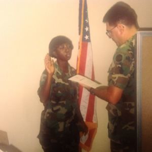 Meet your Posher, Cara