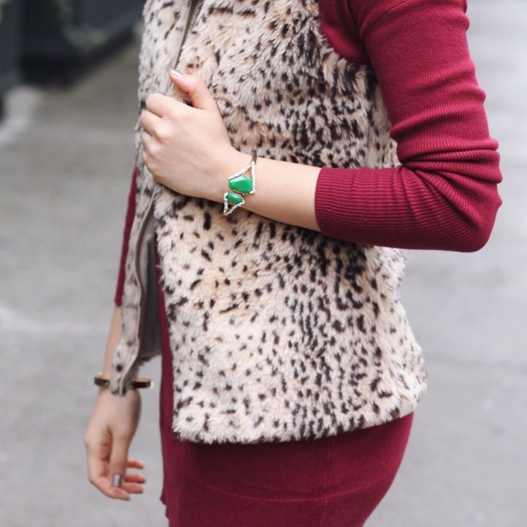 Zara Jackets & Coats - PRICE DROP‼️ Leopard Faux Fur Vest Zara Jackets & Coats - PRICE DROP‼️ Leopard Faux Fur Vest