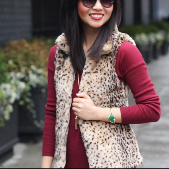 Zara Jackets & Coats - PRICE DROP‼️ Leopard Faux Fur Vest Zara Jackets & Coats - PRICE DROP‼️ Leopard Faux Fur Vest