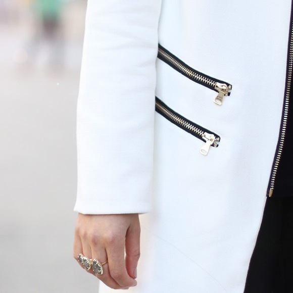 SheInside Jackets & Coats - REDUCED! White Coat with Zipper Details SheInside Jackets & Coats - REDUCED! White Coat with Zipper Details