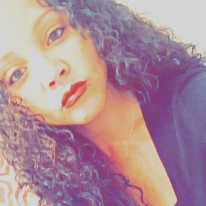 Meet your Posher, Milly