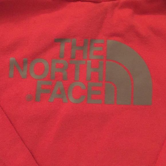 Women's North Face Sweatshirt