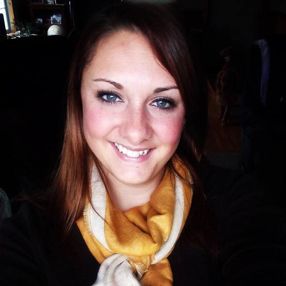 Meet your Posher, Victoria