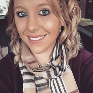 Meet your Posher, Rebecca