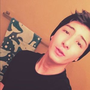 Meet your Posher, Raphael