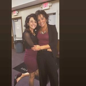 Meet your Posher, Dena