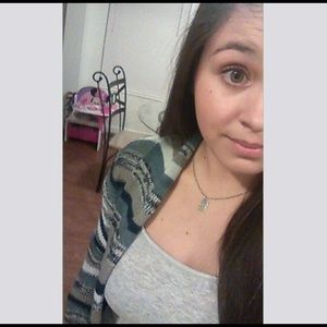 Meet your Posher, Molly