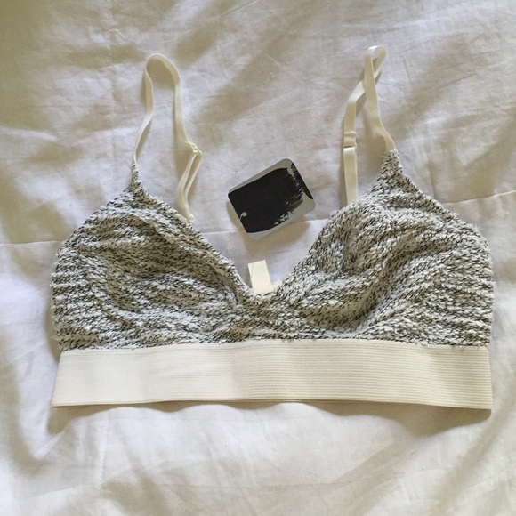 Silence and noise bralet